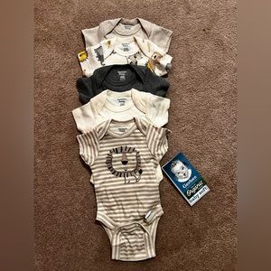 5 piece bodysuits NWT Premie